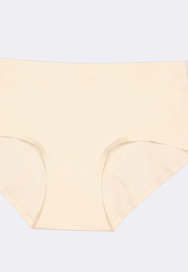 Women's Ultra Stretch Seamless Midrise Hipster Panty
